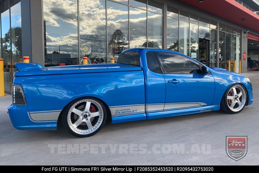 20x8.5 20x9.5 Simmons FR-1 Silver on Ford Falcon