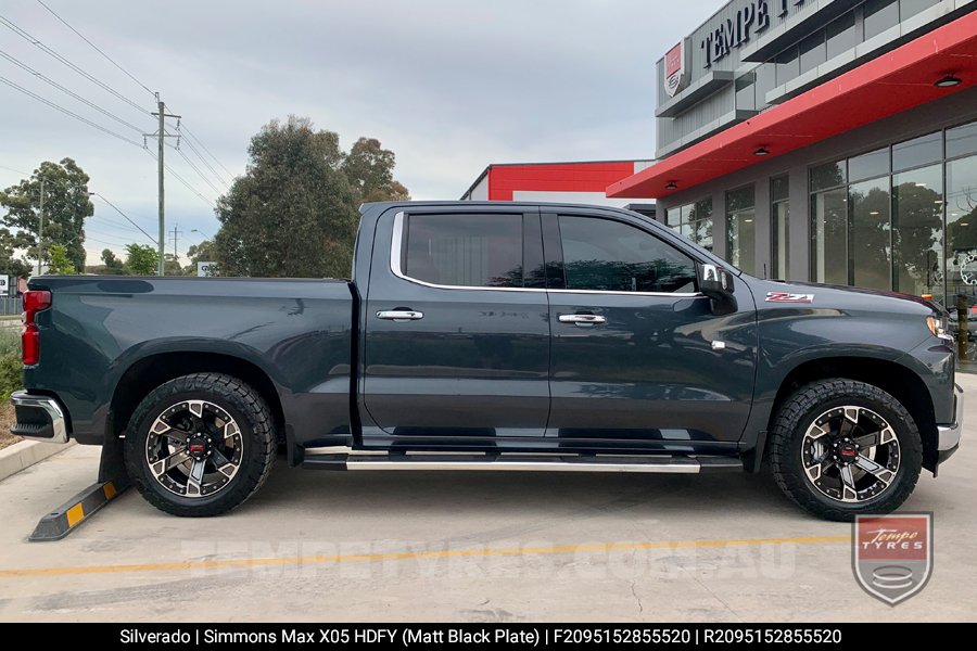 20x9.5 Simmons MAX X05 HDFOY on Chevrolet Silverado