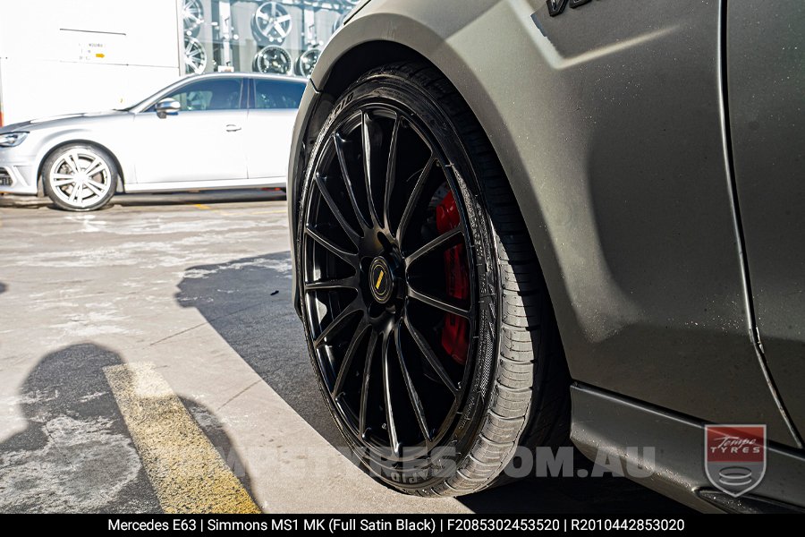 20x8.5 20x10 Simmons MS1 MK on Mercedes E-Class