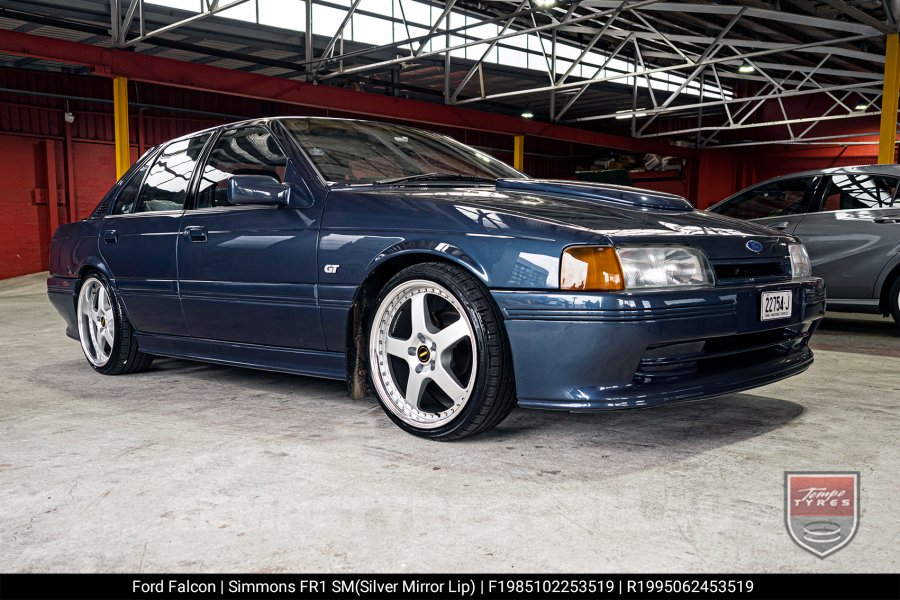 19x8.5 19x9.5 Simmons FR-1 Silver on Ford Falcon