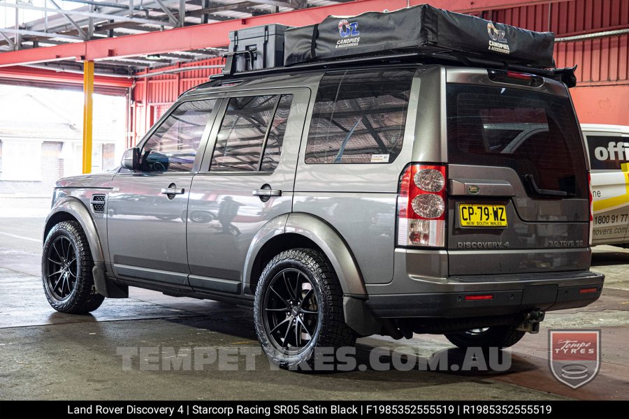 19x8.5 Starcorp Racing SR05 Satin Black on Land Rover Discovery