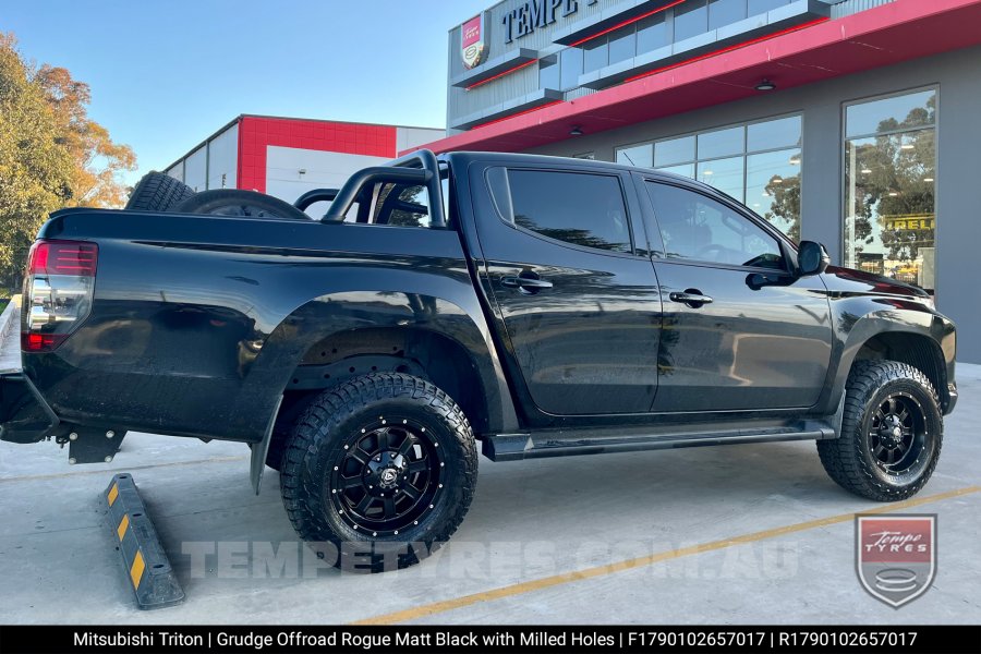 17x9.0 Grudge Offroad ROGUE on Mitsubishi Triton