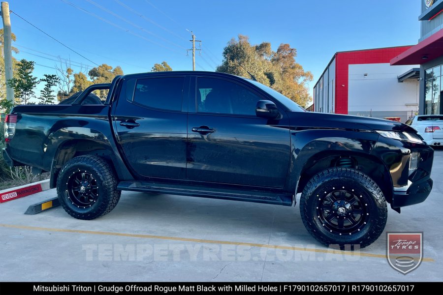 17x9.0 Grudge Offroad ROGUE on Mitsubishi Triton