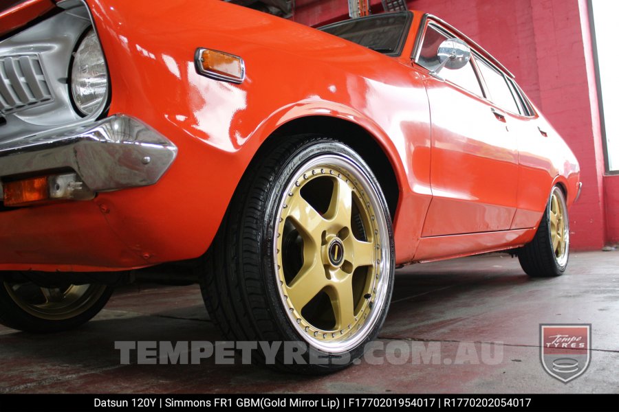 17x7.0 17x8.5 Simmons FR-1 Gold on Nissan Datsun