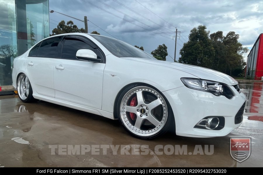 20x8.5 20x9.5 Simmons FR-1 Silver on Ford Falcon