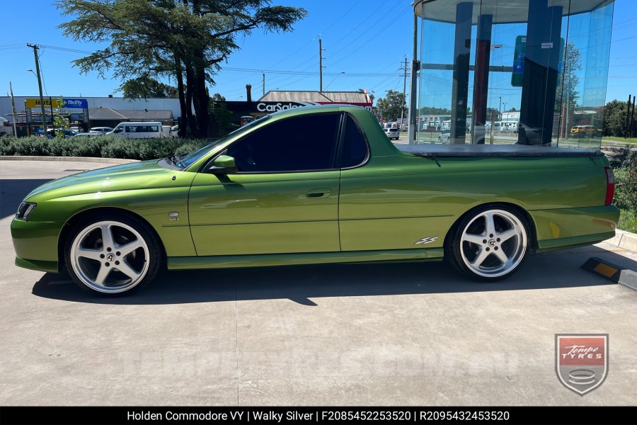 20x8.5 20x9.5 Walky Silver on Holden Commodore VY