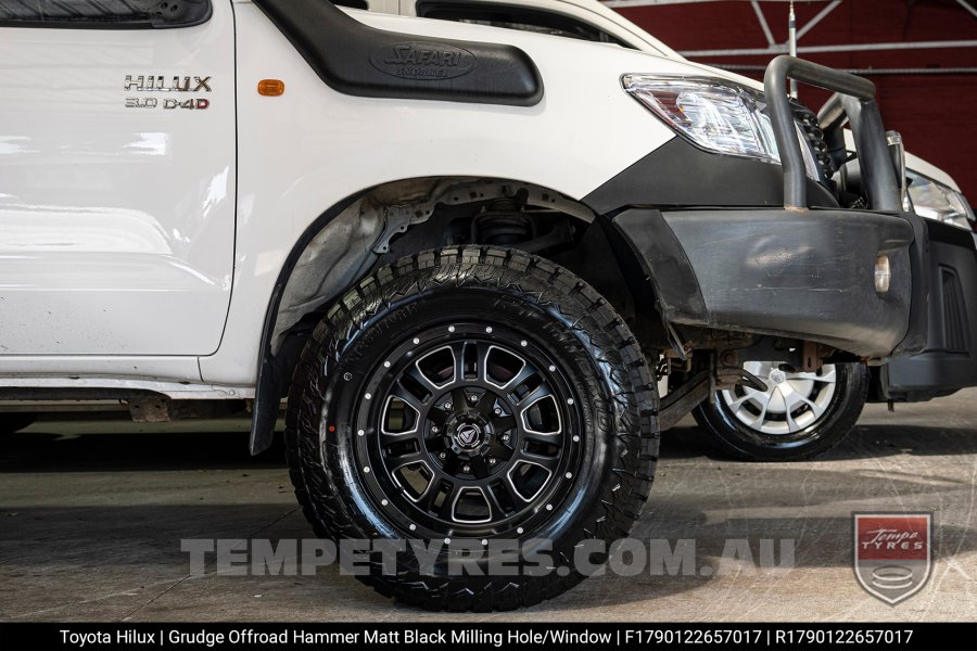 17x9.0 Grudge Offroad HAMMER Milling Window on Toyota Hilux