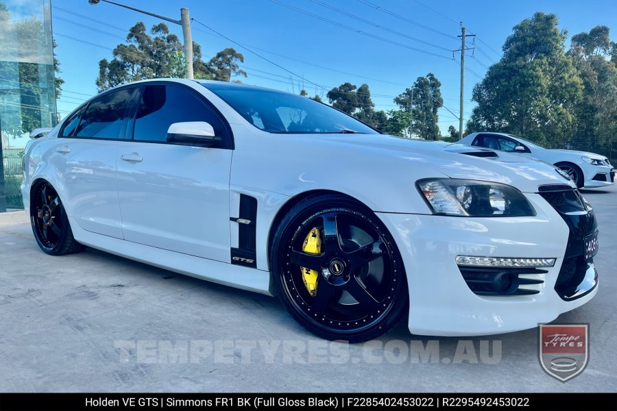 22x8.5 22x9.5 Simmons FR-1 Full Gloss Black on Holden Commodore VE