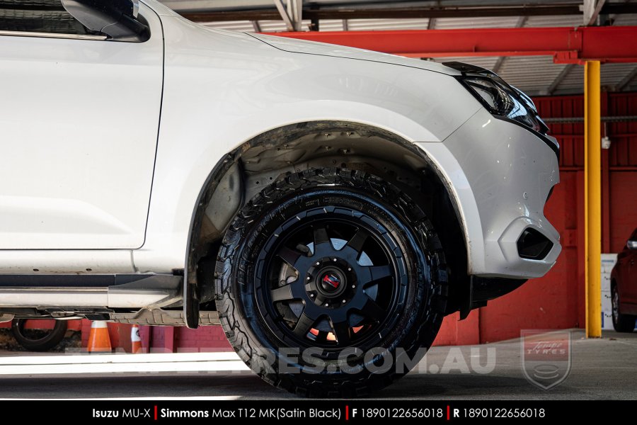 18x9.0 Simmons MAX T12 MK on Isuzu MU-X