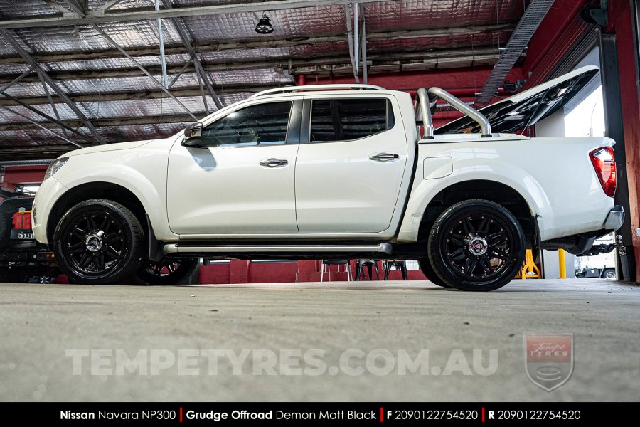 20x9.0 Grudge Offroad DEMON on Nissan Navara NP300