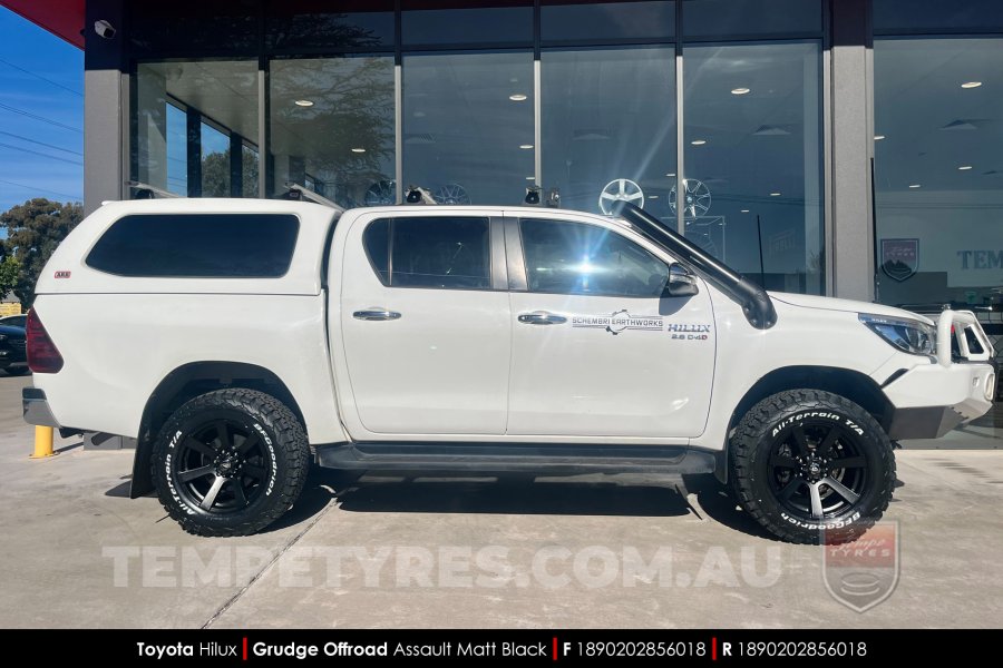 18x9.0 Grudge Offroad ASSAULT Matt Black on Toyota Hilux SR5