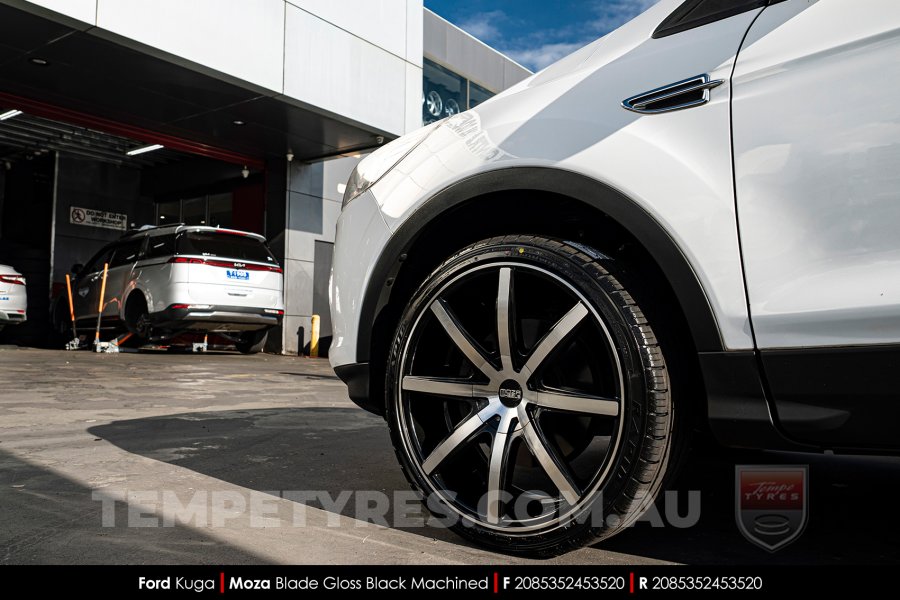 20x8.5 MOZA 910 Blade Gloss Black Machined on Ford Kuga