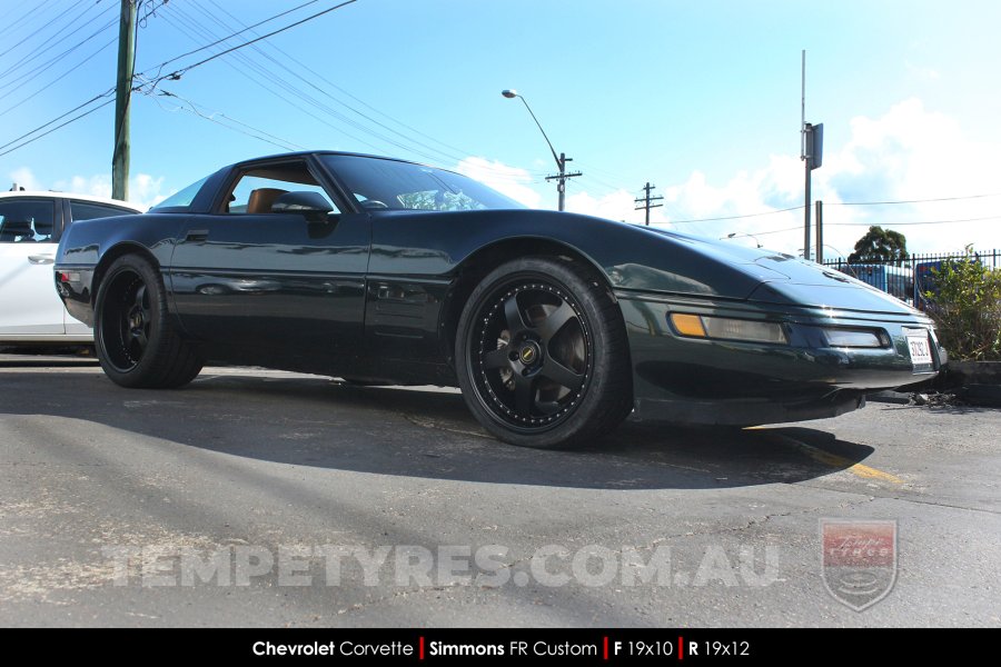 Custom Simmons Wheels on Chevrolet Corvette