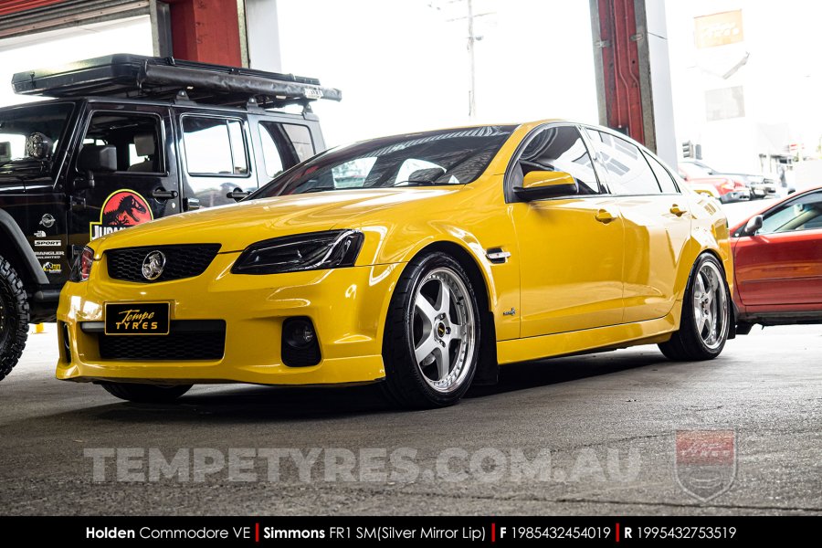 19x8.5 19x9.5 Simmons FR-1 Silver on Holden Commodore VE