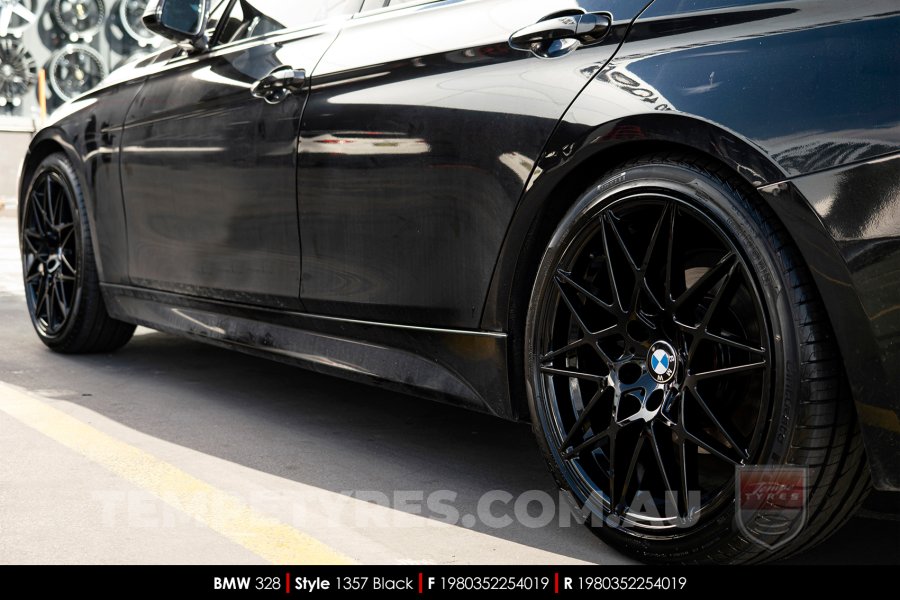 19x8.0 1357 BMGT Black on BMW 3 Series