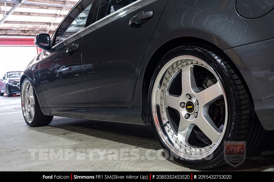 20x8.5 20x9.5 Simmons FR-1 Silver on Ford Falcon