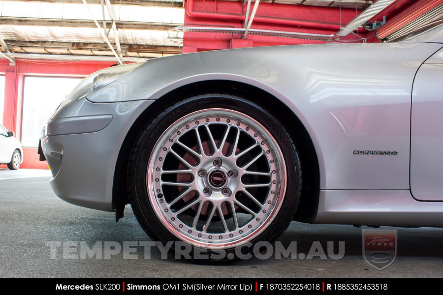 18x7.0 18x8.5 Simmons OM-1 Silver on Mercedes SLK-Class