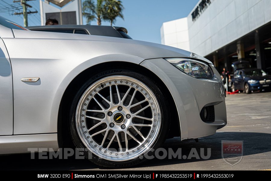 19x8.5 19x9.5 Simmons OM-1 Silver on BMW 3 Series