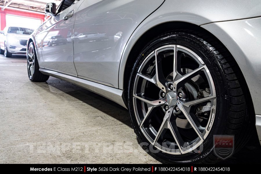 18x8.0 18x9.0 5626 MB507 Dark Grey on Mercedes E-Class