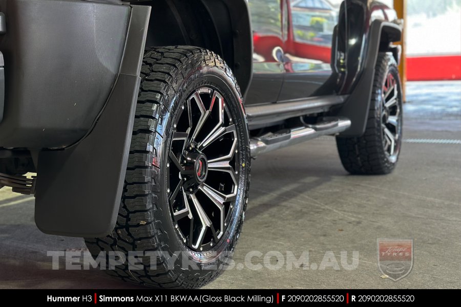 20x9.0 Simmons MAX X11 BKWAA on Hummer H3