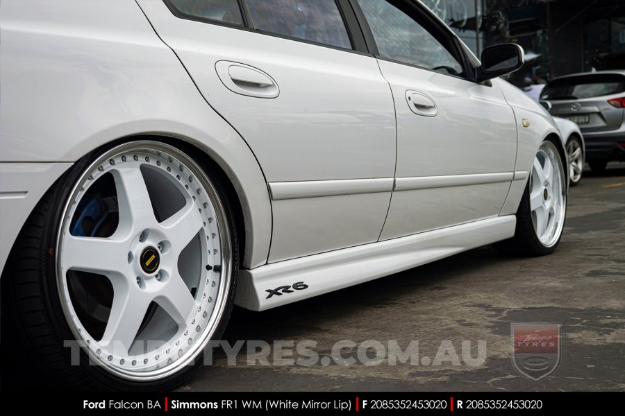 20x8.5 20x9.5 Simmons FR-1 White on Ford Falcon