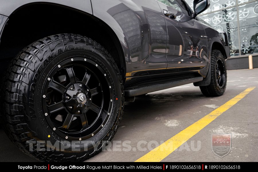 18x9.0 Grudge Offroad ROGUE on Toyota Prado