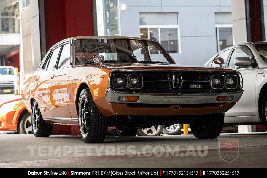 17x7.0 17x8.5 Simmons FR-1 Gloss Black on Nissan Datsun