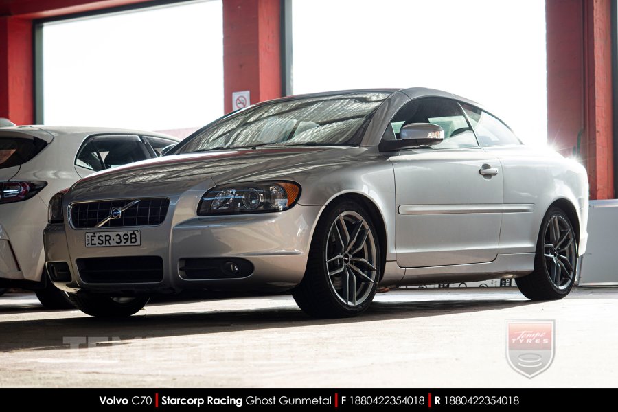 18x8.0 Starcorp Racing 1517 Ghost Gunmetal on Volvo C70