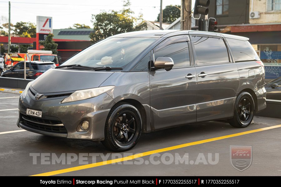 17x7.0 Starcorp Racing PURSUIT on Toyota Estima
