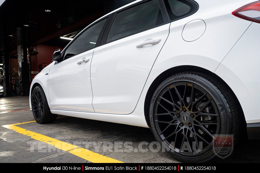 18x8.0 Simmons EU1 Satin Black on Hyundai i30