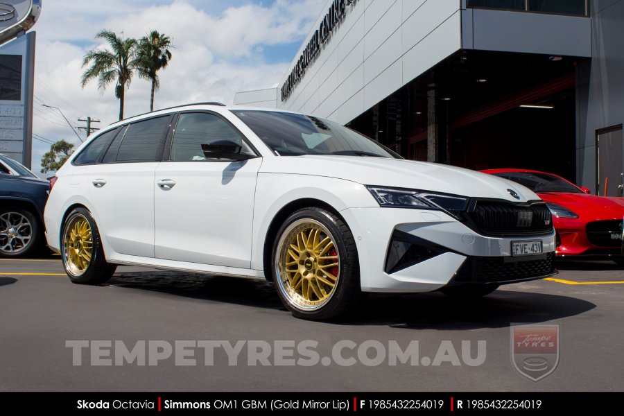 19x8.5 19x9.5 Simmons OM-1 Gold on Skoda Octavia