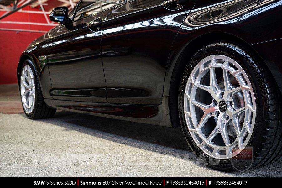 19x8.5 19x9.5 Simmons EU7 Silver Machined Face on BMW 5 Series