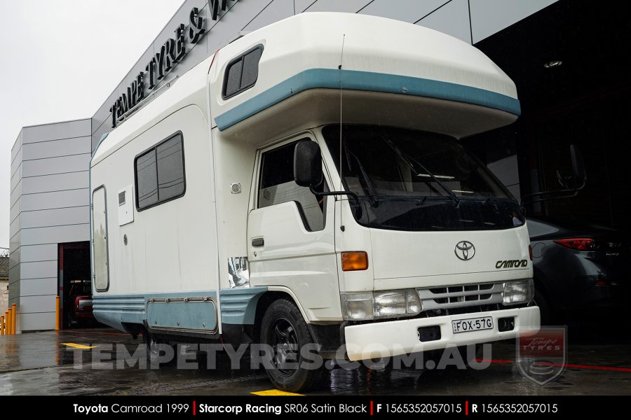 15x6.5 Starcorp Racing SR06 Satin Black on Toyota Camroad