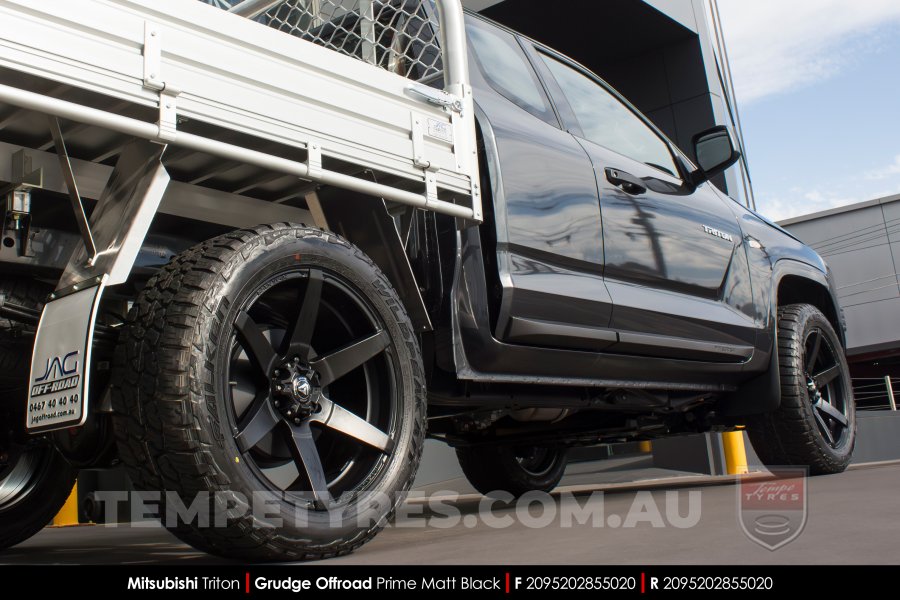 20x9.5 Grudge Offroad PRIME on Mitsubishi Triton