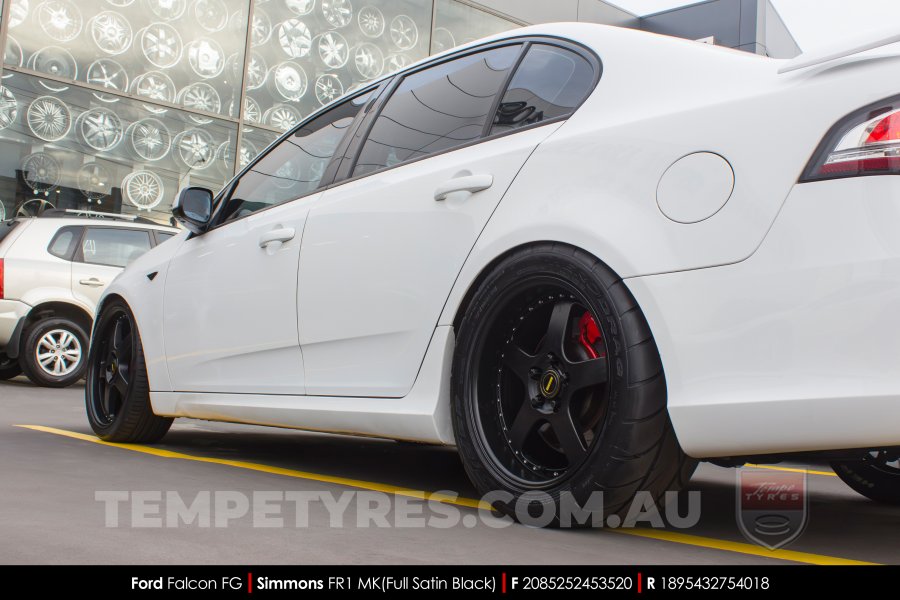20x8.5 20x9.5 Simmons FR-1 Satin Black on Ford Falcon