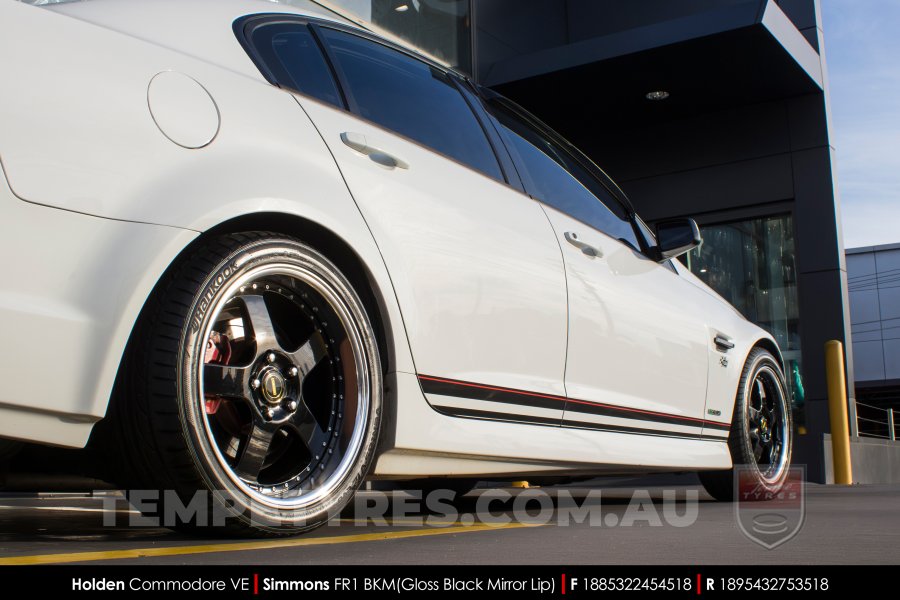 18x8.5 18x9.5 Simmons FR-1 Gloss Black on Holden Commodore VE
