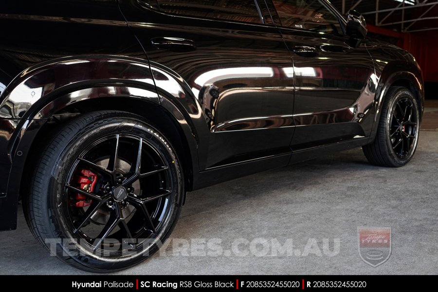 20x8.5 SC Racing RS8 Gloss Black on Hyundai Palisade