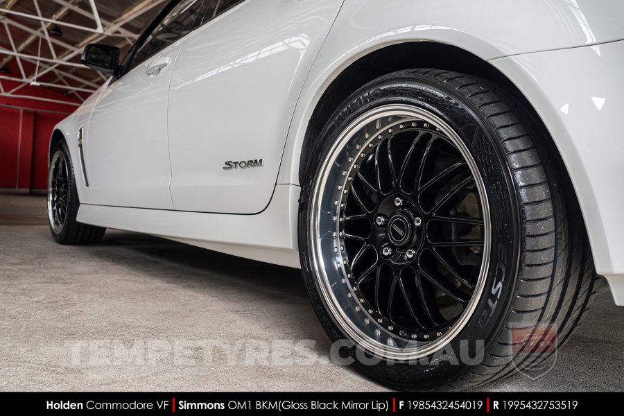 19x8.5 19x9.5 Simmons OM-1 Gloss Black on Holden Commodore VF