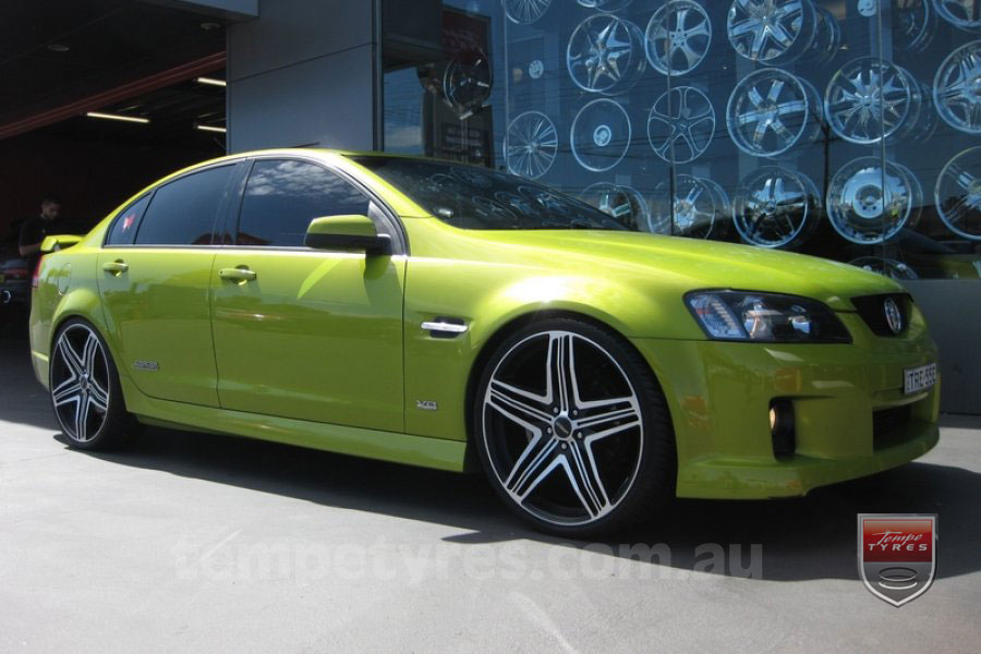 22x8.5 Menzari Z12 on HOLDEN COMMODORE VE