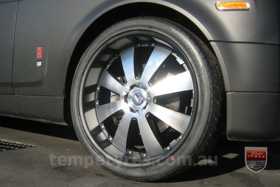 24x10 Lenso Concerto - BKQ on ROLLS ROYCE PHANTOM