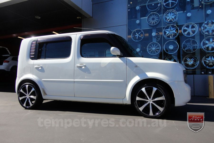 17x7.0 Lenso Elegance on NISSAN CUBE