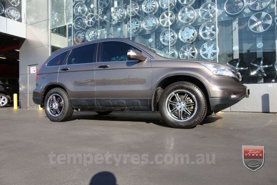 17x7.0 Lenso GF7 Shadow on HONDA CRV