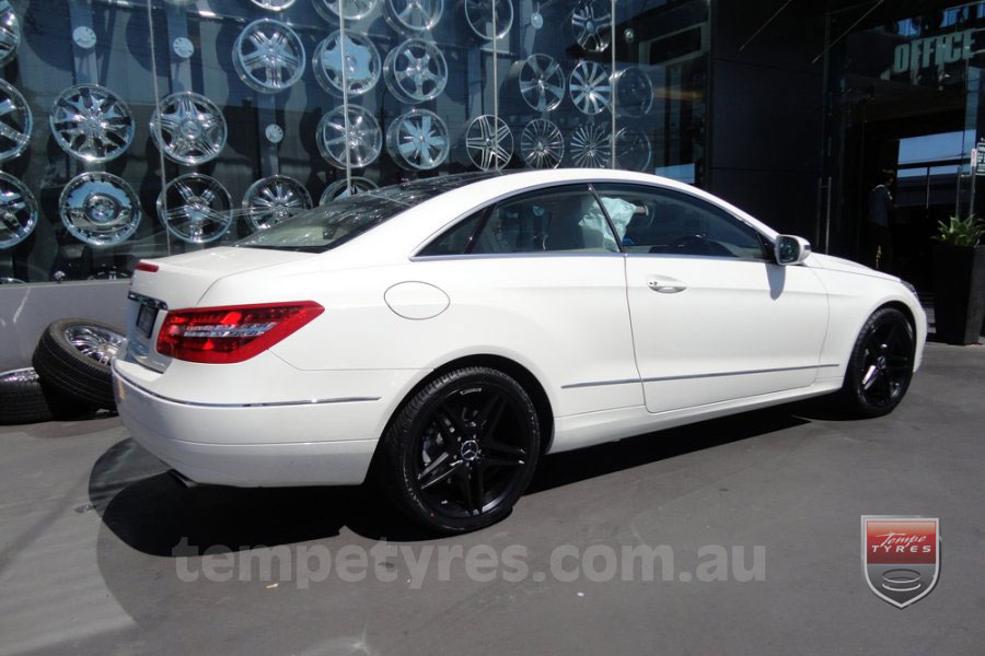 18x8.5 18x9.5 SLK55 Black on MERCEDES E-CLASS