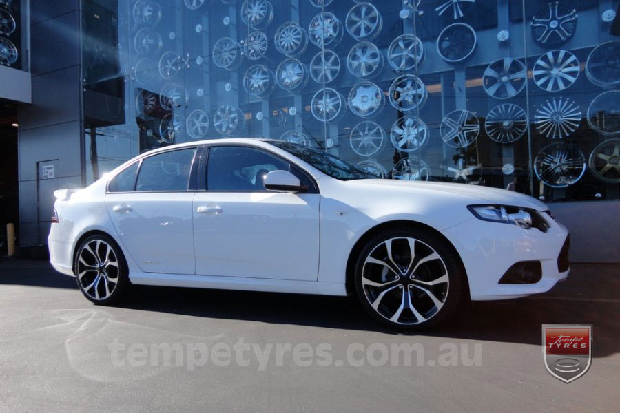 20x8.5 Lenso Eurostyle 5 ES5 on FORD FALCON