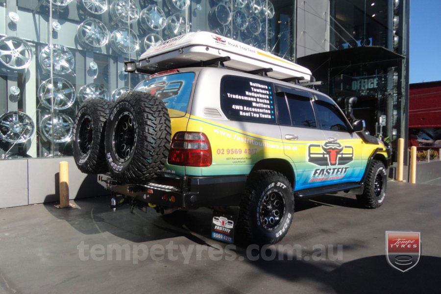 16x8.0 Ballistic Bullet on TOYOTA LANDCRUISER