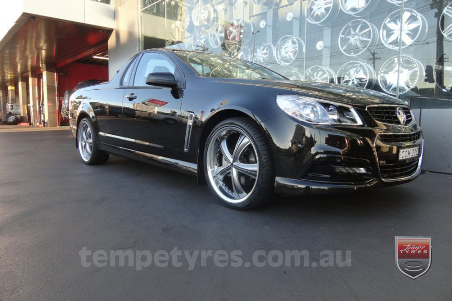 10x7.0 Starcorp E Series on HOLDEN COMMODORE VF