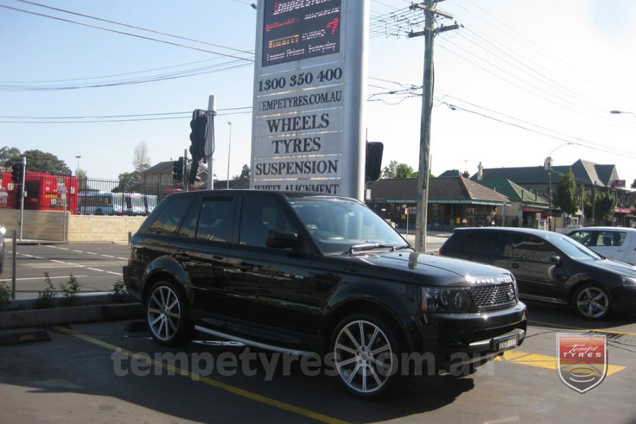 22x9.5 Style5930 Gunmetal on RANGE ROVER SPORT