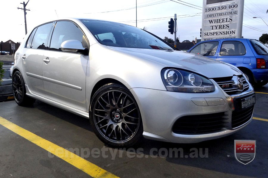 19x8.5 Lenso Type-M DG on VW GOLF