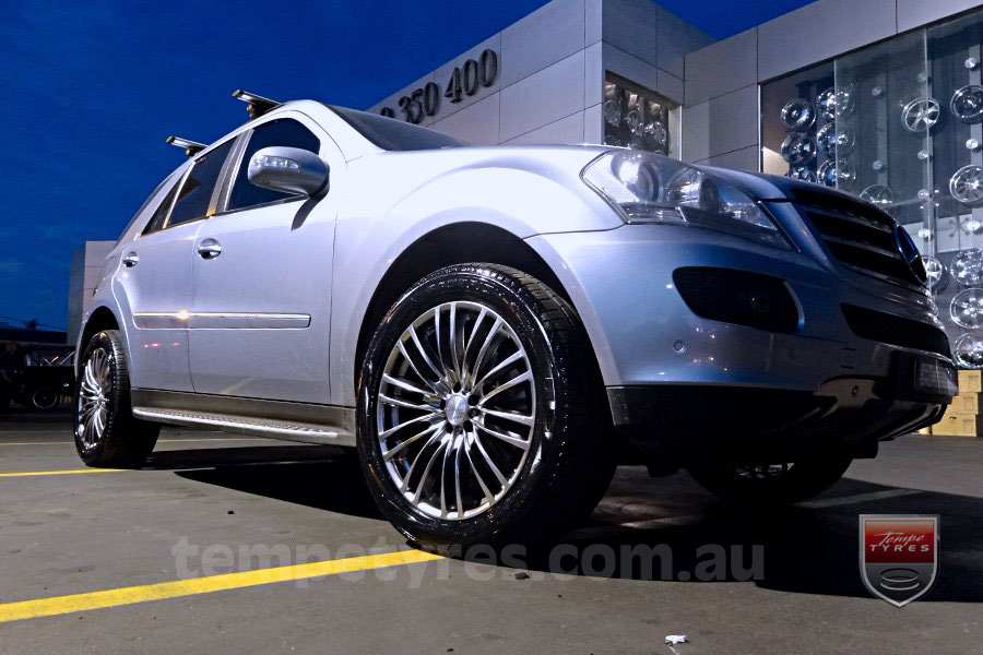 20x8.5 Lenso Como Shadow on MERCEDES GL-Class