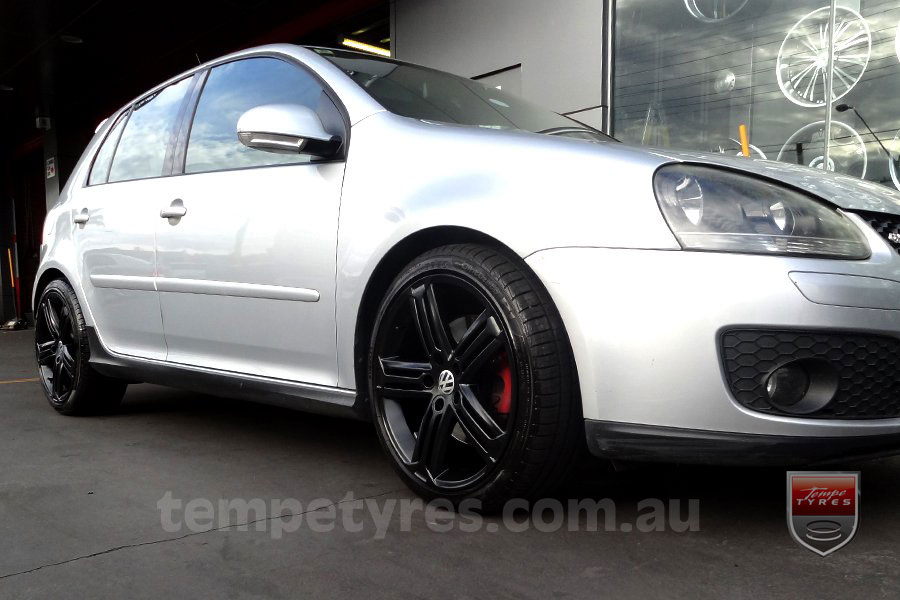 18x8.0 R Spec Black on VW GOLF